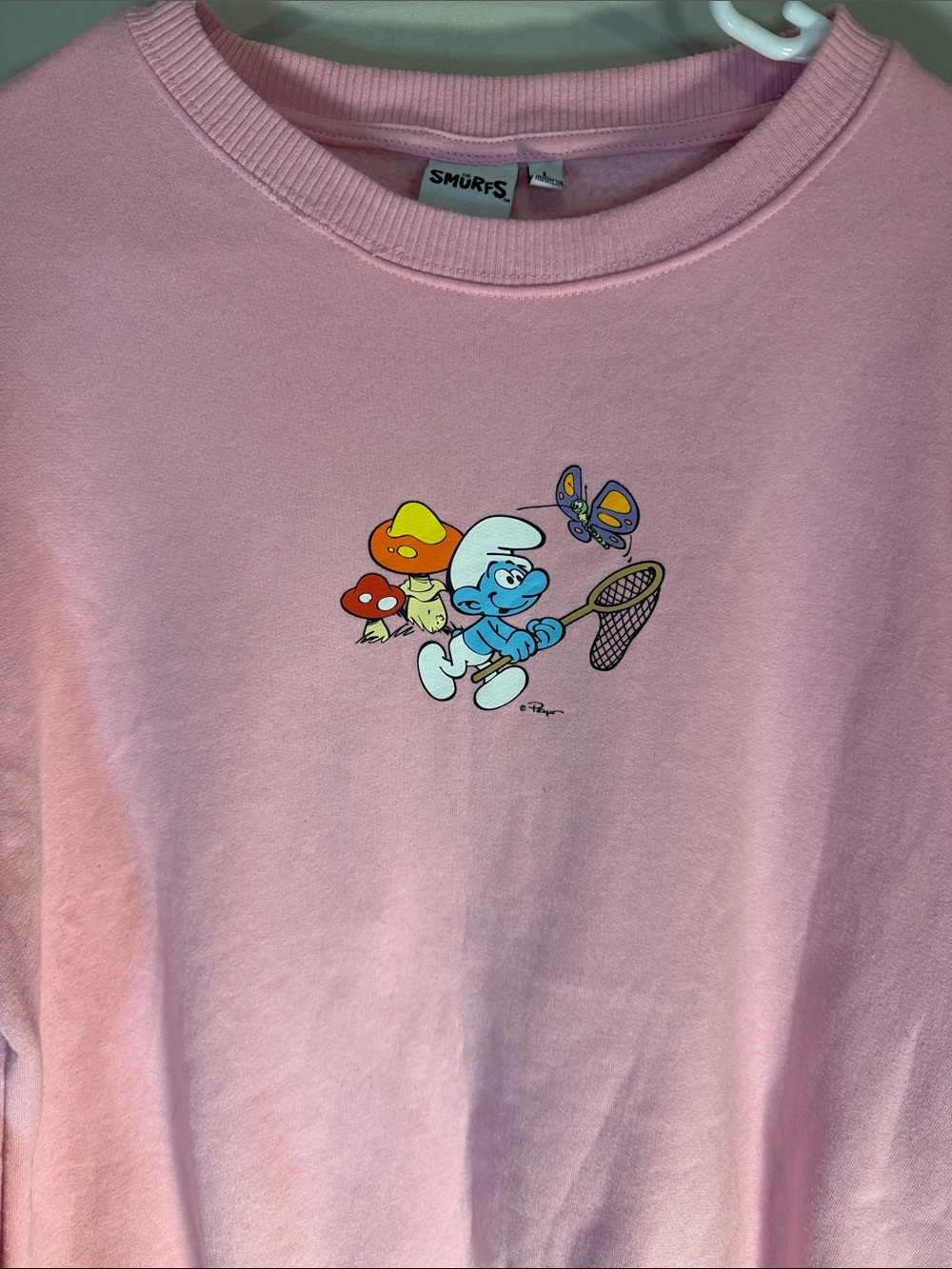 Smurf size L women’s pink sweatshirt so good